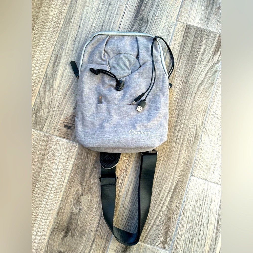 Portable Waterproof Travel Sling Crossbody Bag With Usb Port